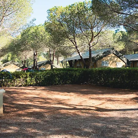 Casa Dei Prati Village لاكونا