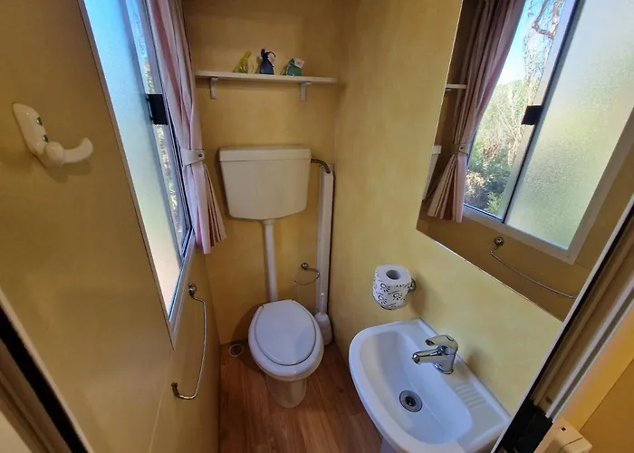 Casa Dei Prati Village Campingplatz Lacona